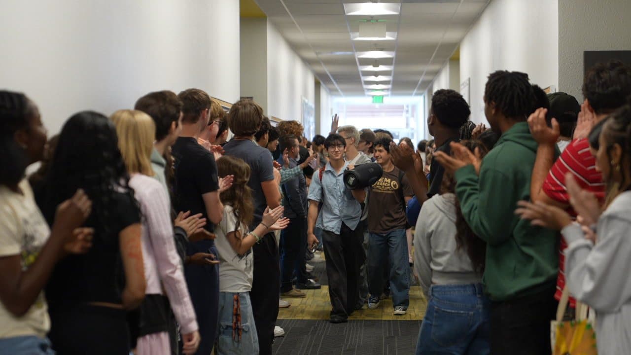 Highland Prep students welcomed through a spirit tunnel